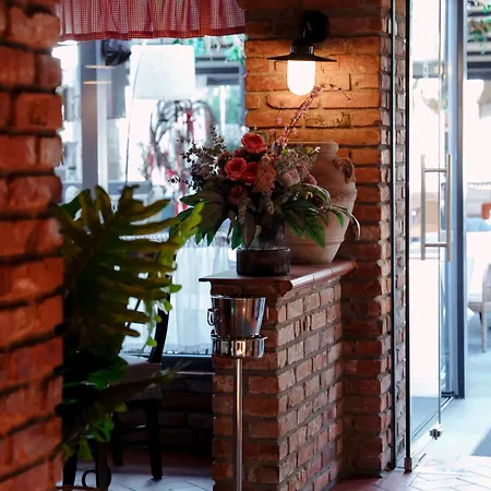 Piazzetta 바커우
